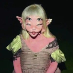 Meet your Posher, Earthling